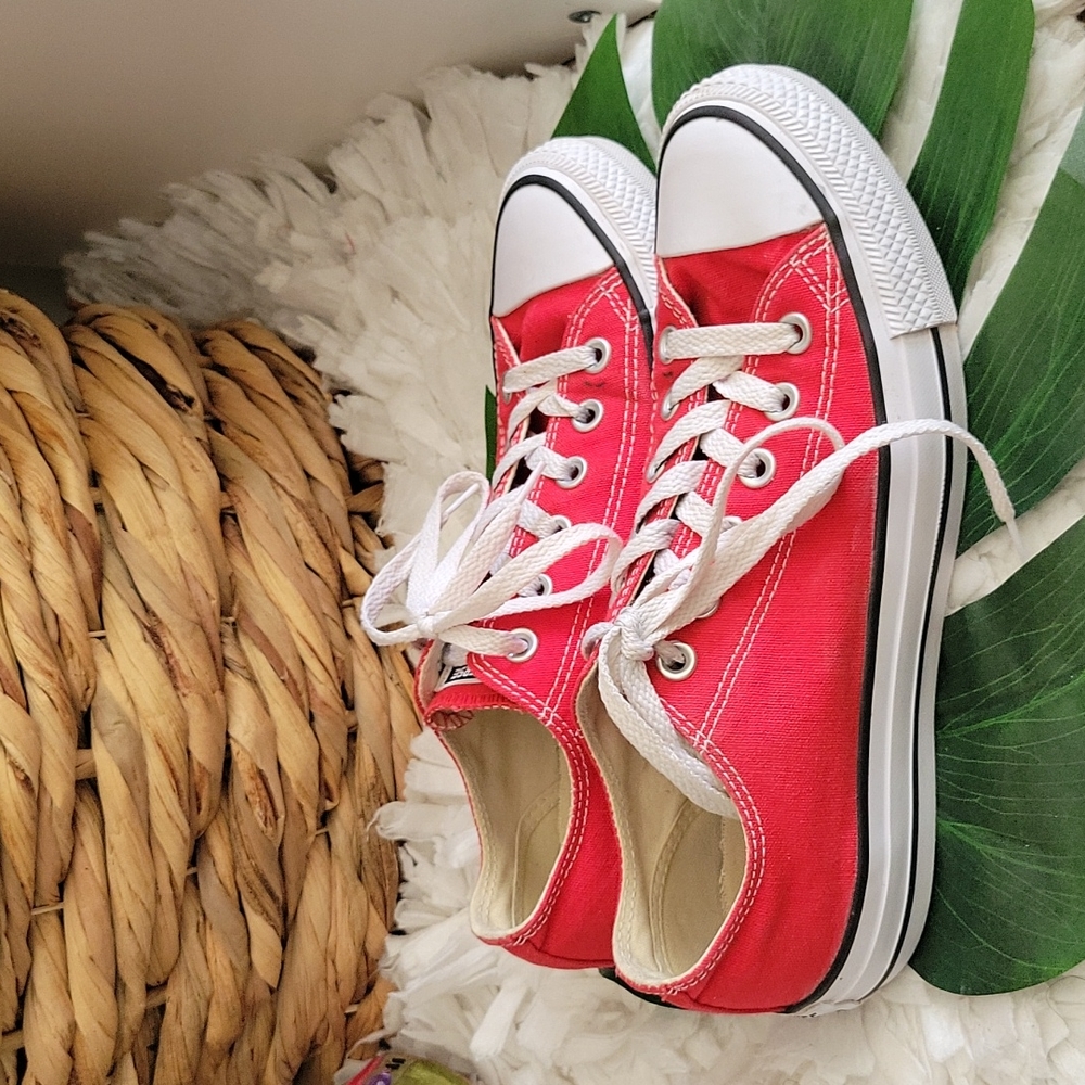 Women Red converse sneakers size 8